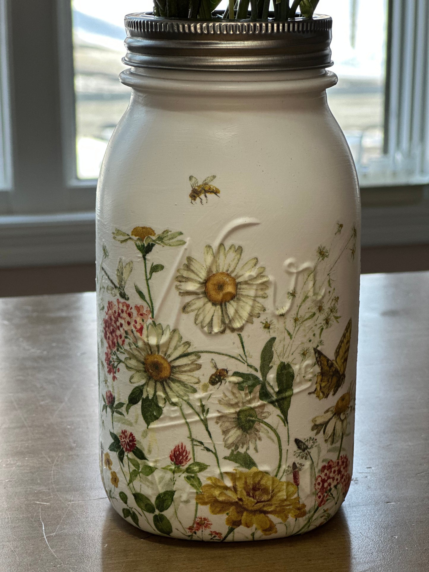 Delicate daisy (Quart #35)